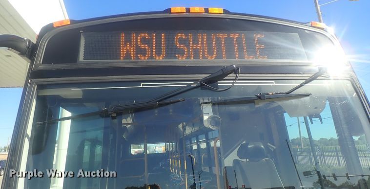 image for item DE0828 2006 Optima LFB-34  coach bus