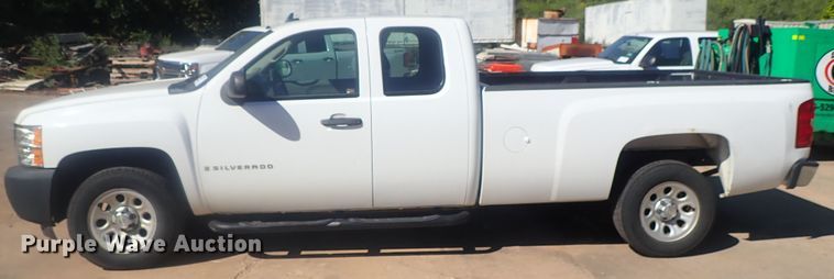 image for item DE0838 2009 Chevrolet Silverado 1500  Ext. Cab pickup truck