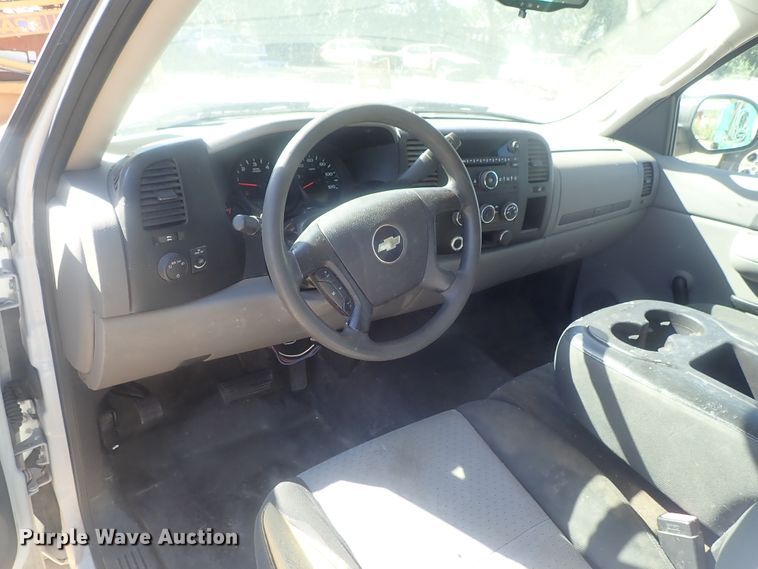 image for item DE0838 2009 Chevrolet Silverado 1500  Ext. Cab pickup truck