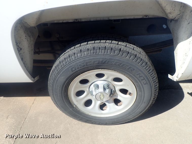 image for item DE0838 2009 Chevrolet Silverado 1500  Ext. Cab pickup truck