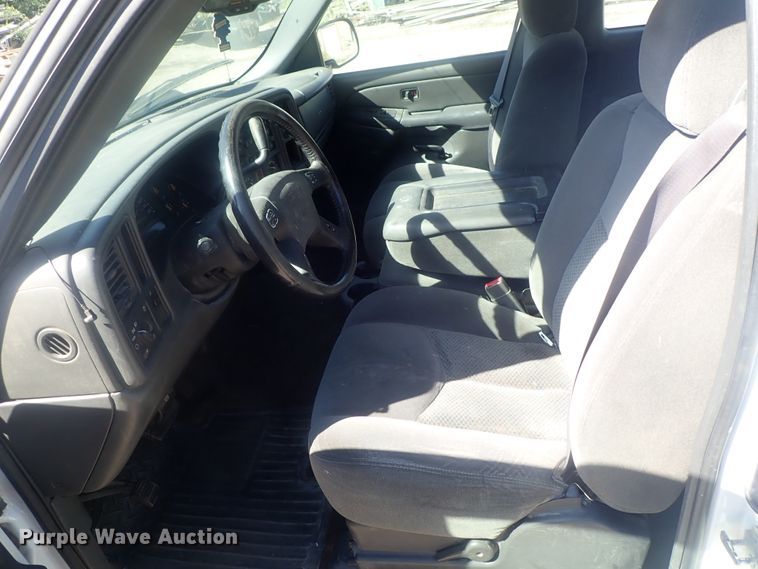 image for item DE0839 2006 Chevrolet Silverado 1500  Ext. Cab pickup truck