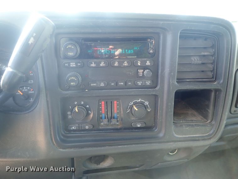 image for item DE0839 2006 Chevrolet Silverado 1500  Ext. Cab pickup truck