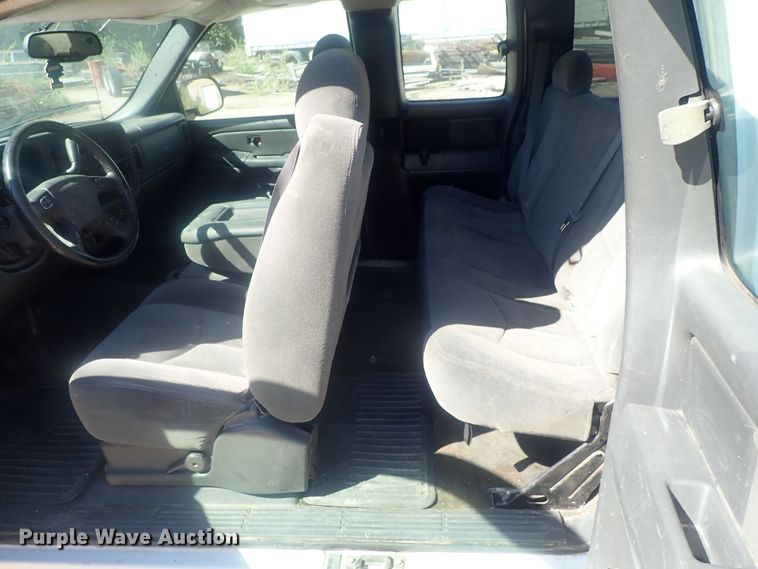 image for item DE0839 2006 Chevrolet Silverado 1500  Ext. Cab pickup truck