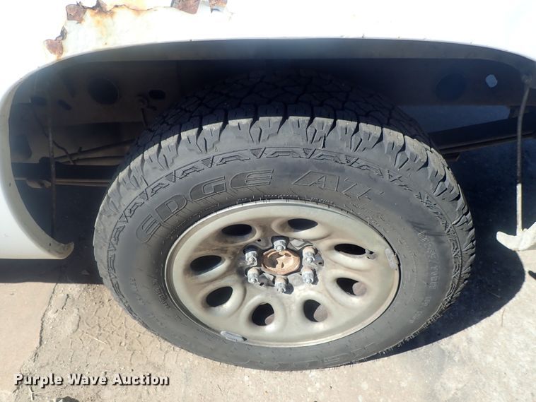 image for item DE0839 2006 Chevrolet Silverado 1500  Ext. Cab pickup truck