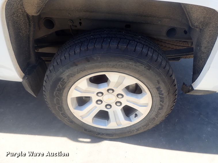 image for item DE0840 2014 Chevrolet Silverado 1500  Double Cab pickup truck