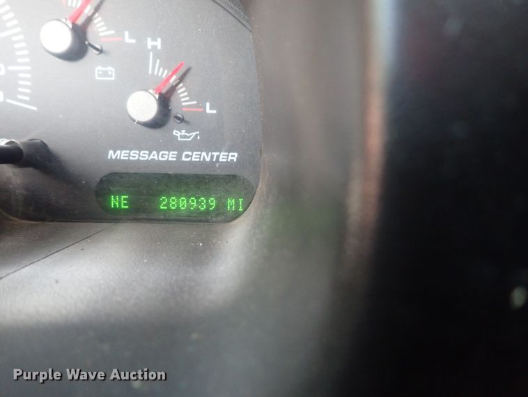 image for item DE0843 2003 Ford Expedition Eddie Bauer  SUV