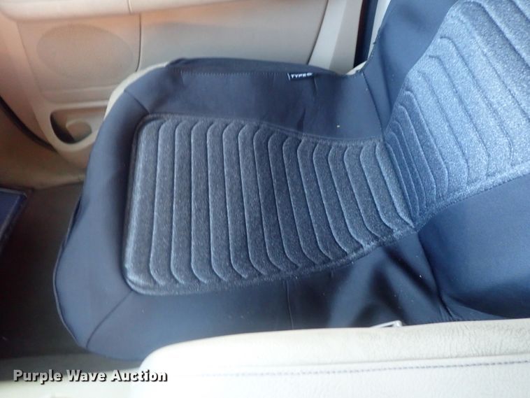 image for item DE0843 2003 Ford Expedition Eddie Bauer  SUV