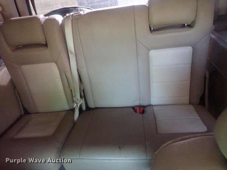 image for item DE0843 2003 Ford Expedition Eddie Bauer  SUV