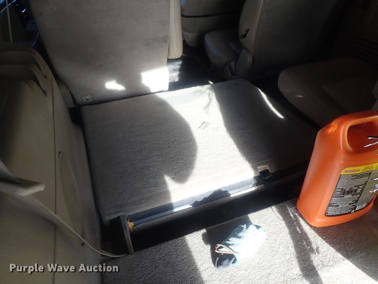 image for item DE0843 2003 Ford Expedition Eddie Bauer  SUV