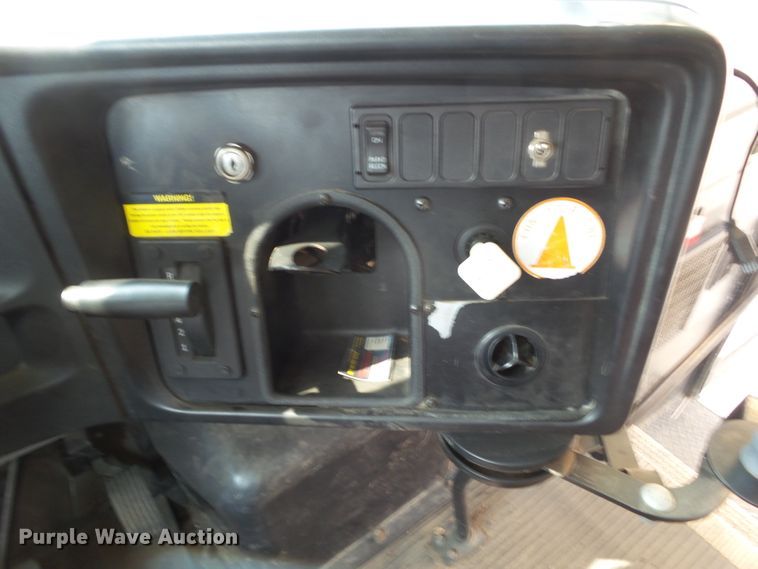 image for item DF0885 2012 International CE  school bus