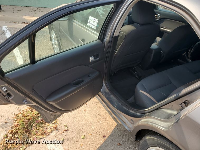 image for item DF5797 2010 Ford Fusion SE
