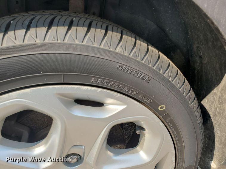 image for item DF5797 2010 Ford Fusion SE