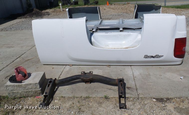 image for item DG1924 Chevrolet Silverado pickup truck bed