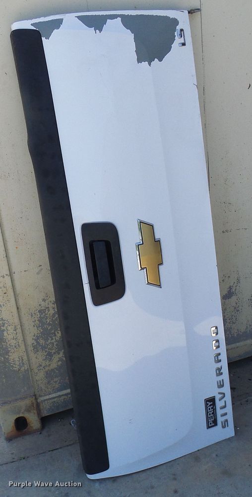 image for item DG1924 Chevrolet Silverado pickup truck bed