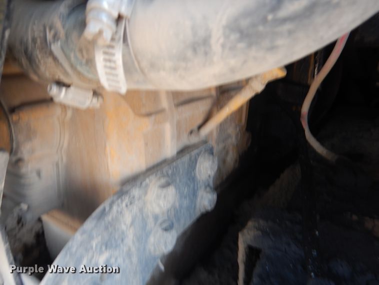 image for item DG4593 2004 Caterpillar 257B  tracked skid steer loader