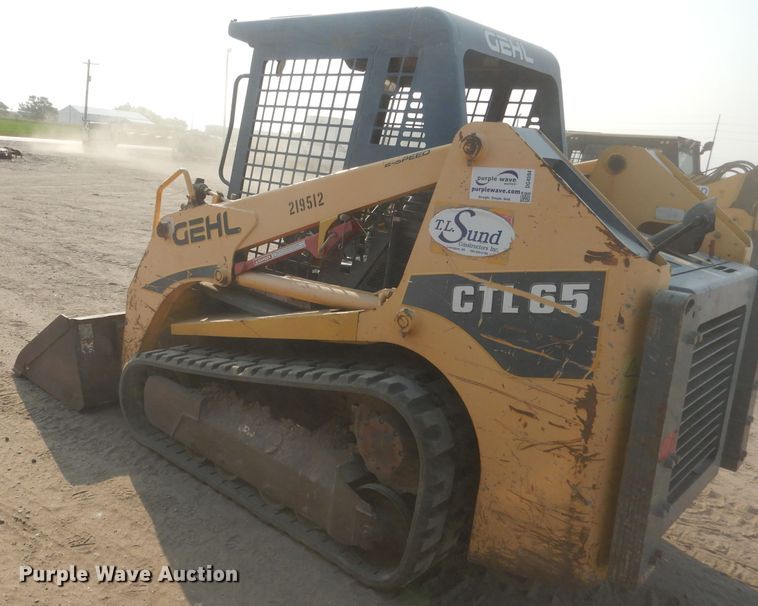 image for item DG4594 Gehl CTL65  tracked skid steer loader