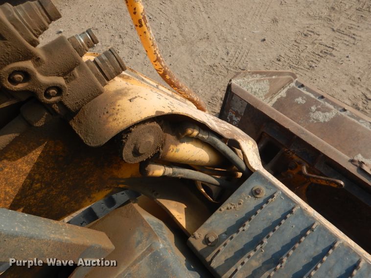 image for item DG4594 Gehl CTL65  tracked skid steer loader