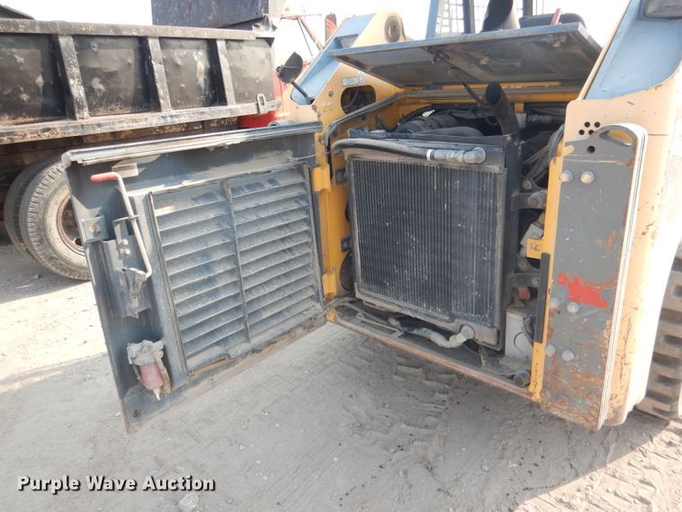 image for item DG4594 Gehl CTL65  tracked skid steer loader