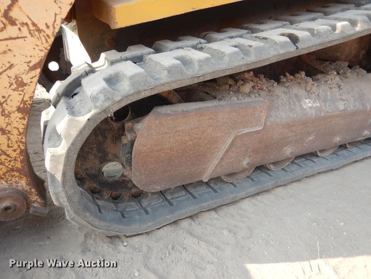 image for item DG4594 Gehl CTL65  tracked skid steer loader