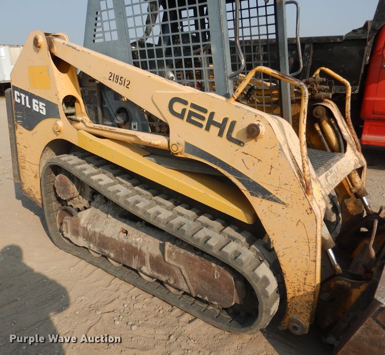 image for item DG4594 Gehl CTL65  tracked skid steer loader