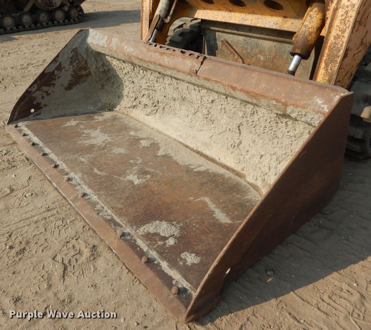 image for item DG4594 Gehl CTL65  tracked skid steer loader