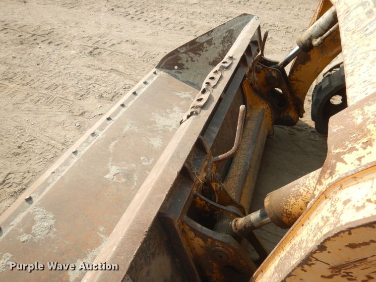 image for item DG4594 Gehl CTL65  tracked skid steer loader