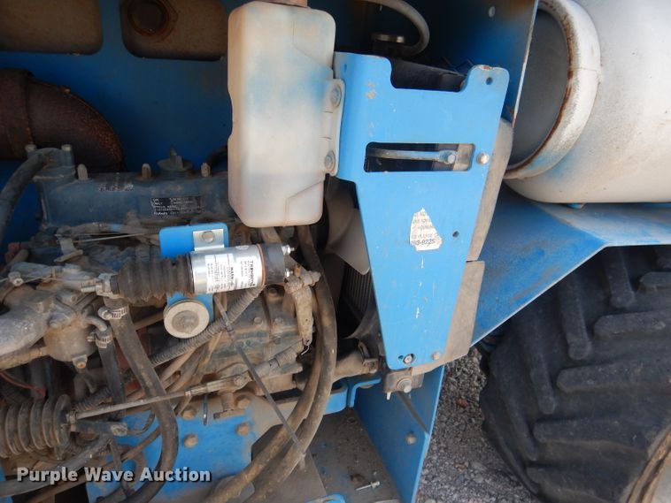 image for item DG4604 2007 Genie GS2668RT  scissor lift