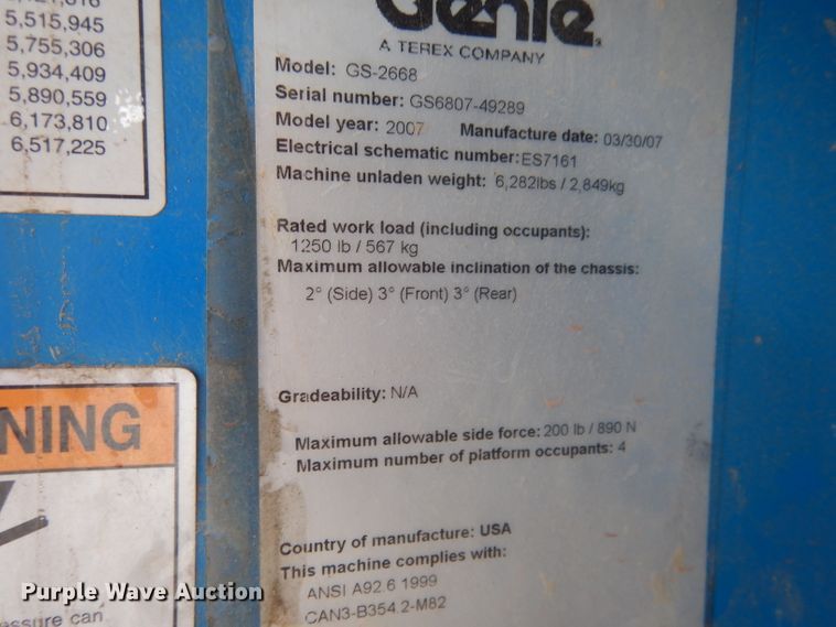 image for item DG4604 2007 Genie GS2668RT  scissor lift