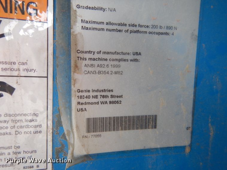 image for item DG4604 2007 Genie GS2668RT  scissor lift