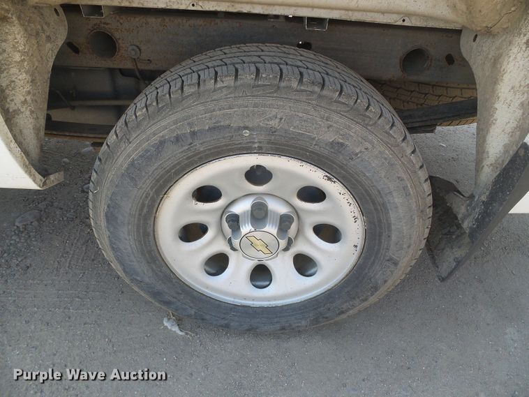 image for item DG8267 2013 Chevrolet Silverado 1500  pickup truck