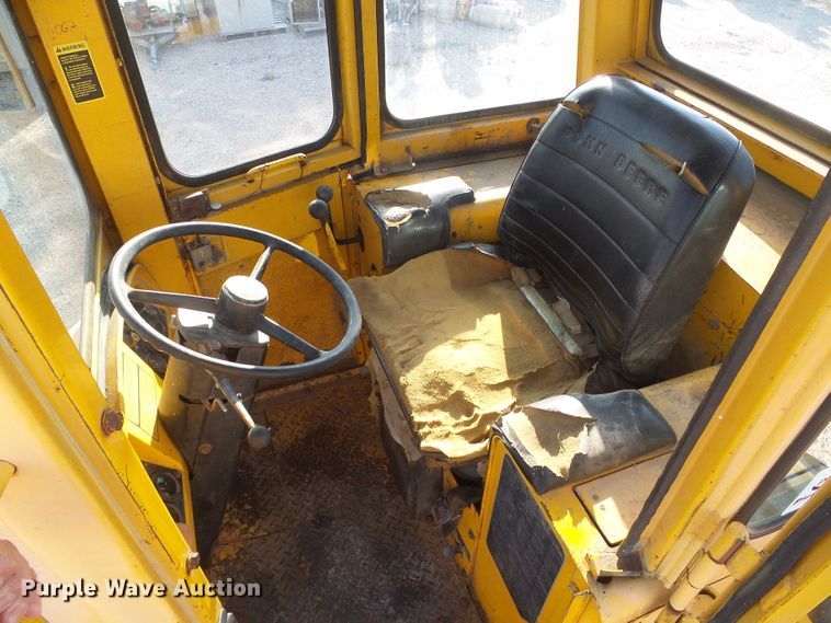 image for item DG8306 1976 John Deere 544B  wheel loader