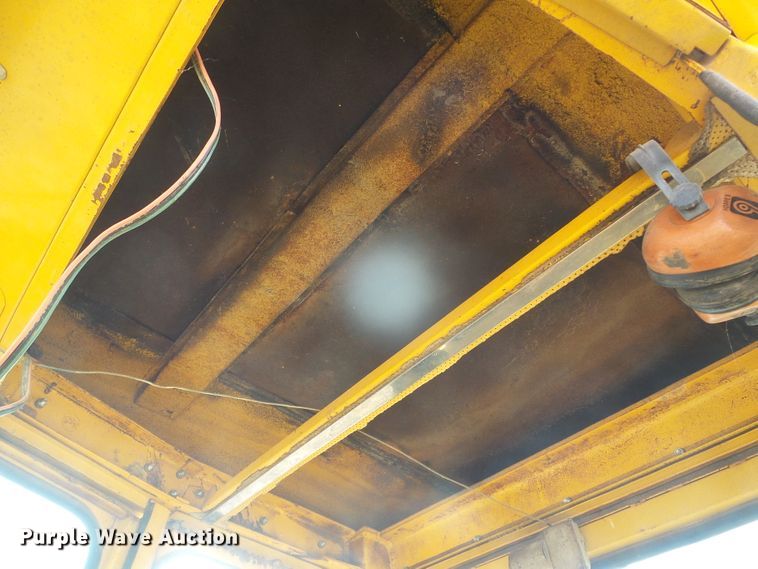 image for item DG8306 1976 John Deere 544B  wheel loader