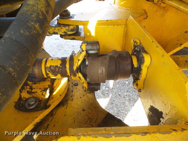 image for item DG8306 1976 John Deere 544B  wheel loader