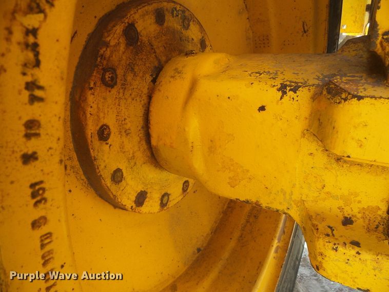 image for item DG8306 1976 John Deere 544B  wheel loader