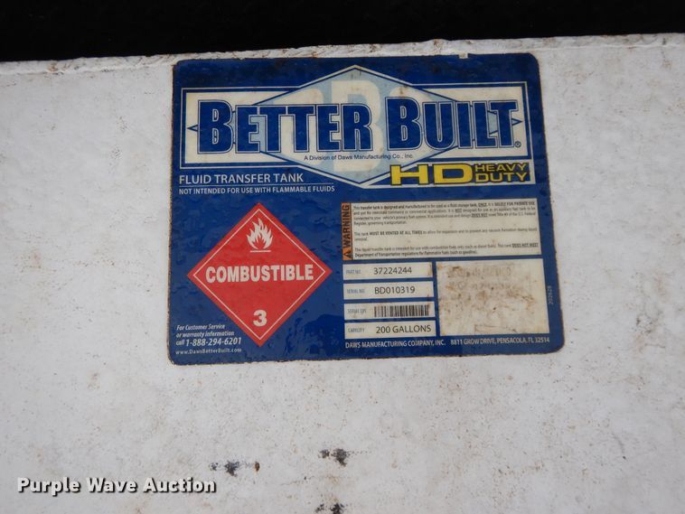 image for item DH0005 2009 Peterbilt 325  service truck with crane