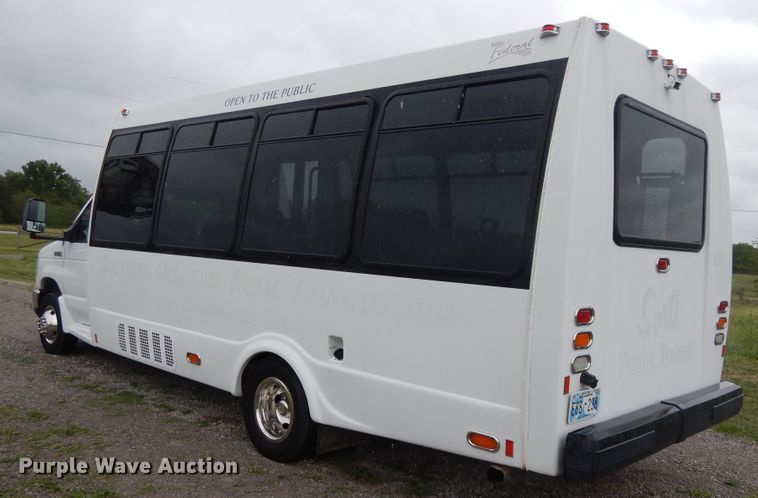 image for item DH0009 Ford E450  shuttle bus