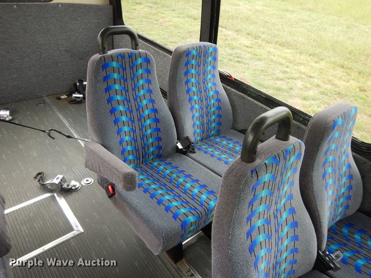 image for item DH0009 Ford E450  shuttle bus