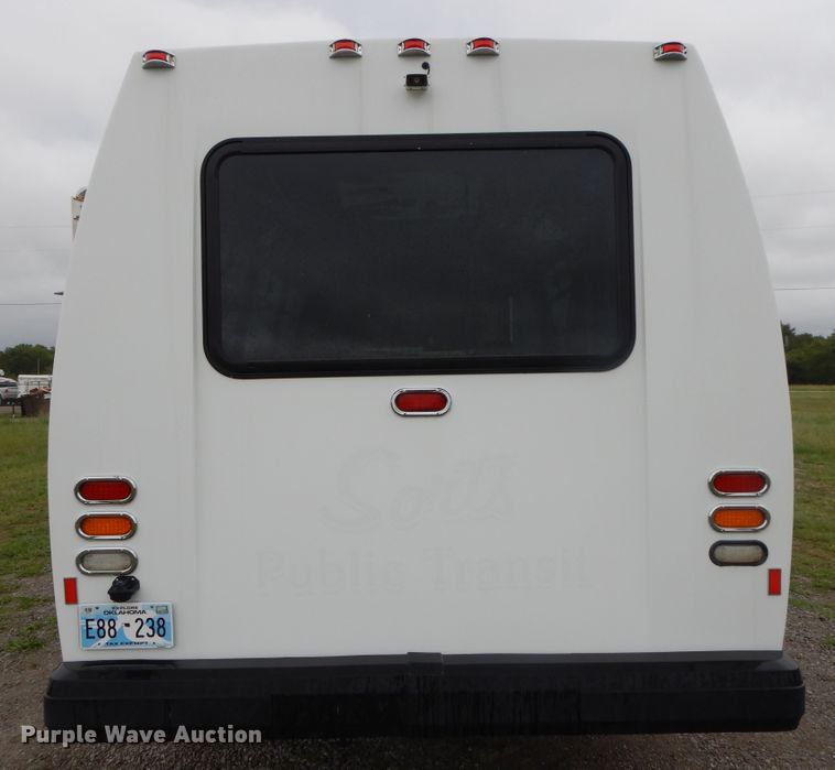 image for item DH0009 Ford E450  shuttle bus