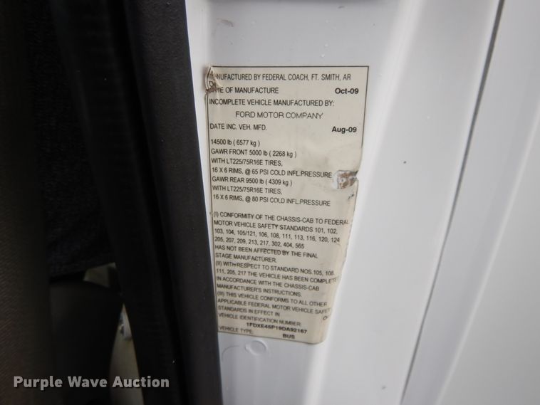 image for item DH0009 Ford E450  shuttle bus