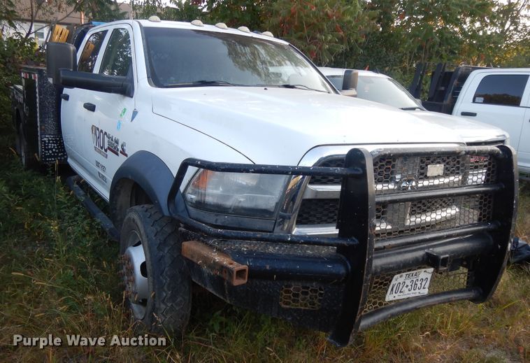 image for item DH0058 2013 Dodge Ram 5500HD  Crew Cab flatbed truck