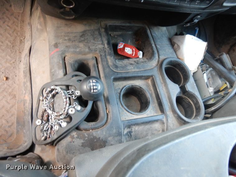 image for item DH0058 2013 Dodge Ram 5500HD  Crew Cab flatbed truck