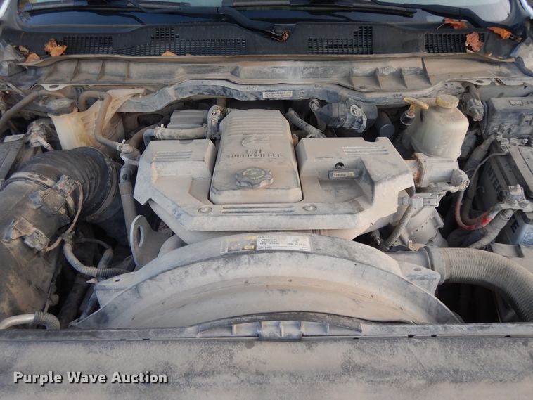 image for item DH0058 2013 Dodge Ram 5500HD  Crew Cab flatbed truck