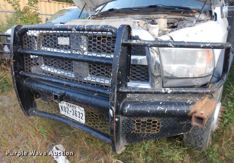 image for item DH0058 2013 Dodge Ram 5500HD  Crew Cab flatbed truck