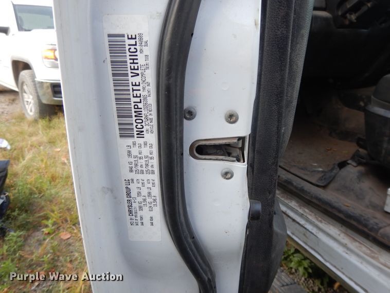 image for item DH0058 2013 Dodge Ram 5500HD  Crew Cab flatbed truck