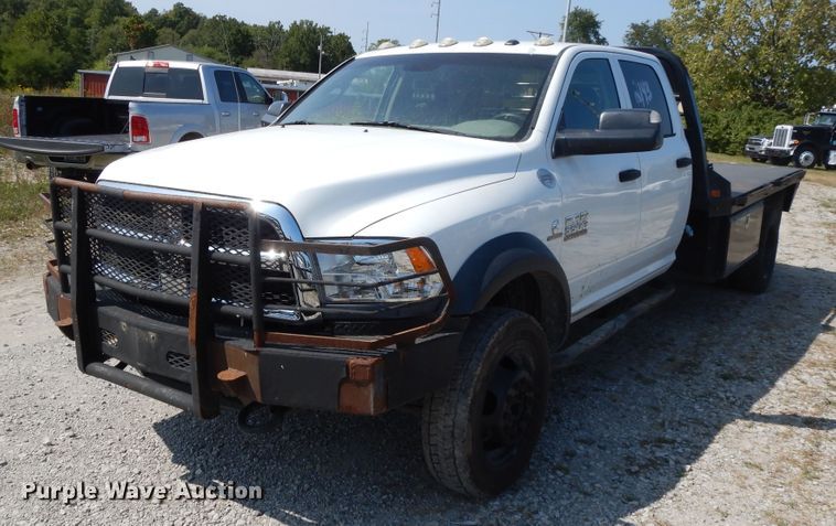 image for item DH0062 2013 Dodge Ram 5500HD  Crew Cab flatbed truck