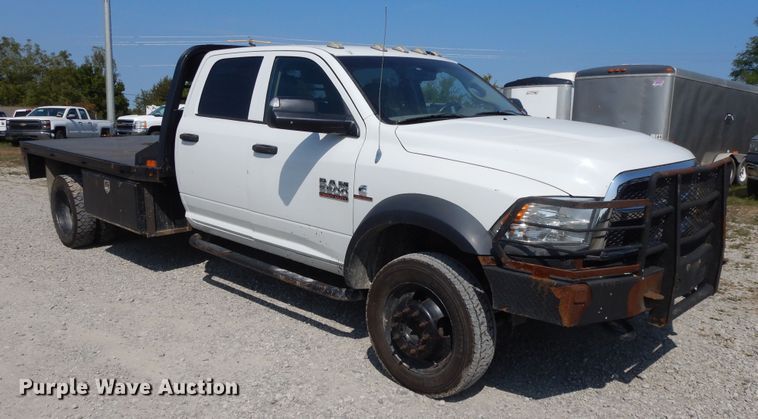 image for item DH0062 2013 Dodge Ram 5500HD  Crew Cab flatbed truck