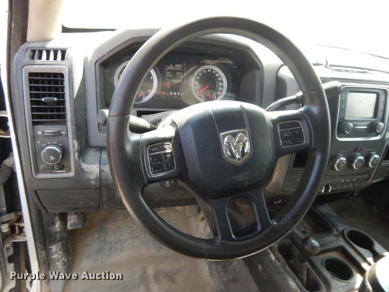 image for item DH0062 2013 Dodge Ram 5500HD  Crew Cab flatbed truck