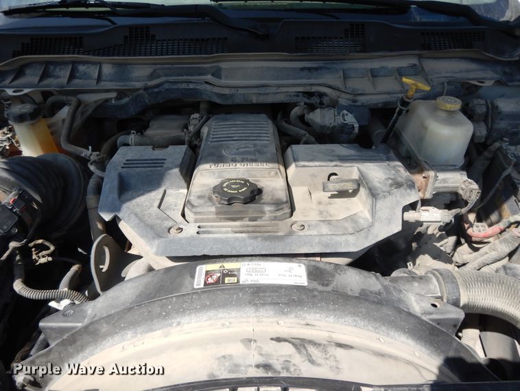 image for item DH0062 2013 Dodge Ram 5500HD  Crew Cab flatbed truck