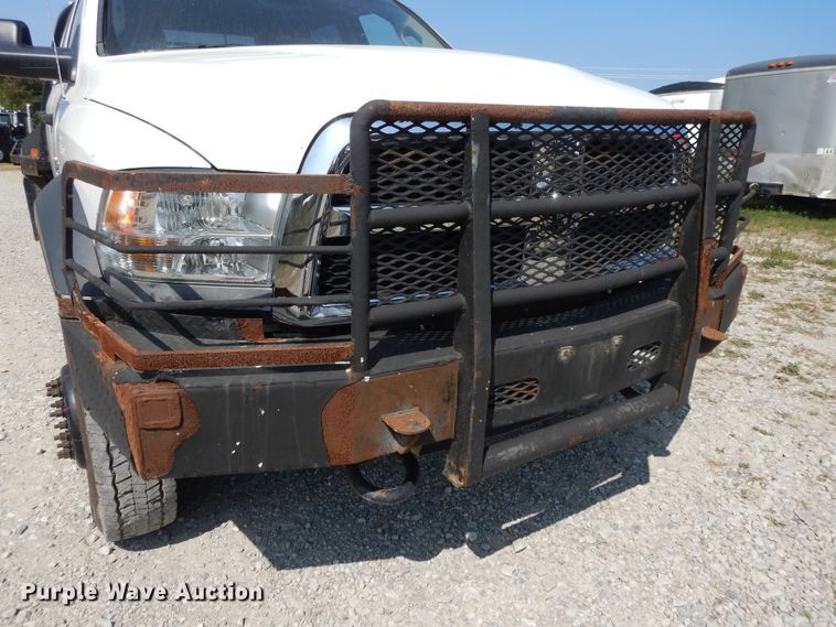 image for item DH0062 2013 Dodge Ram 5500HD  Crew Cab flatbed truck