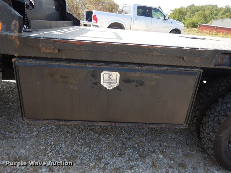 image for item DH0062 2013 Dodge Ram 5500HD  Crew Cab flatbed truck